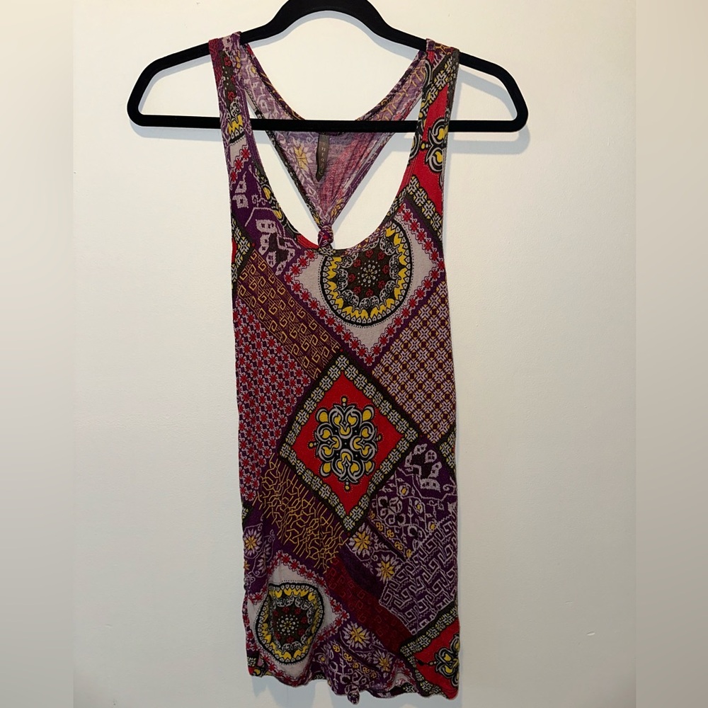 Tank top color bright patern